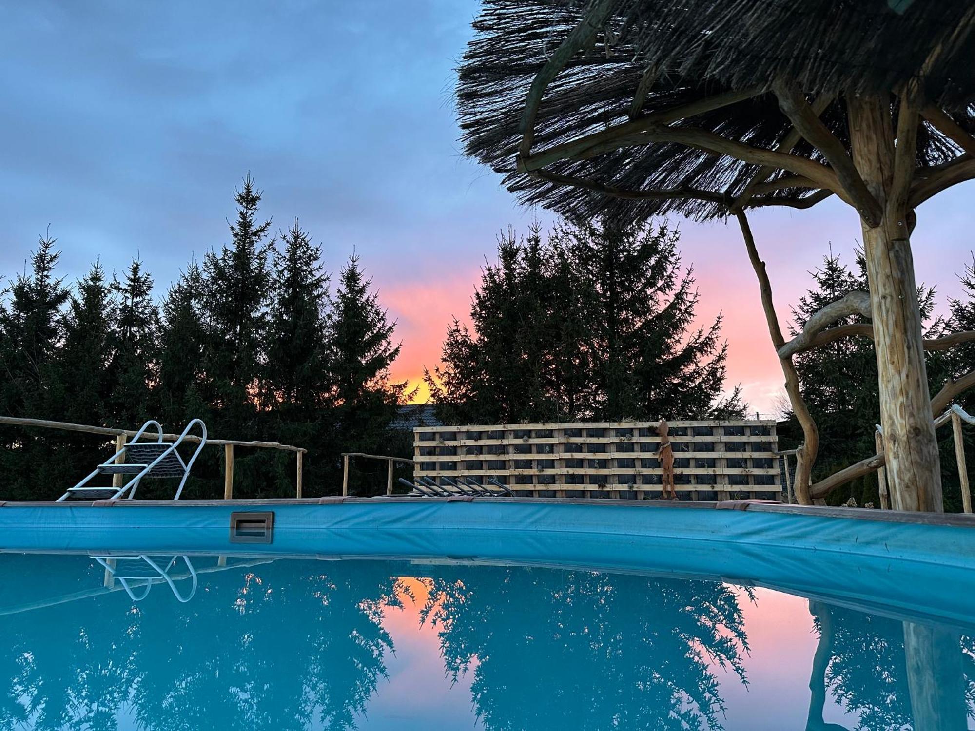 Bonaluti Villa Mirsk Exteriör bild